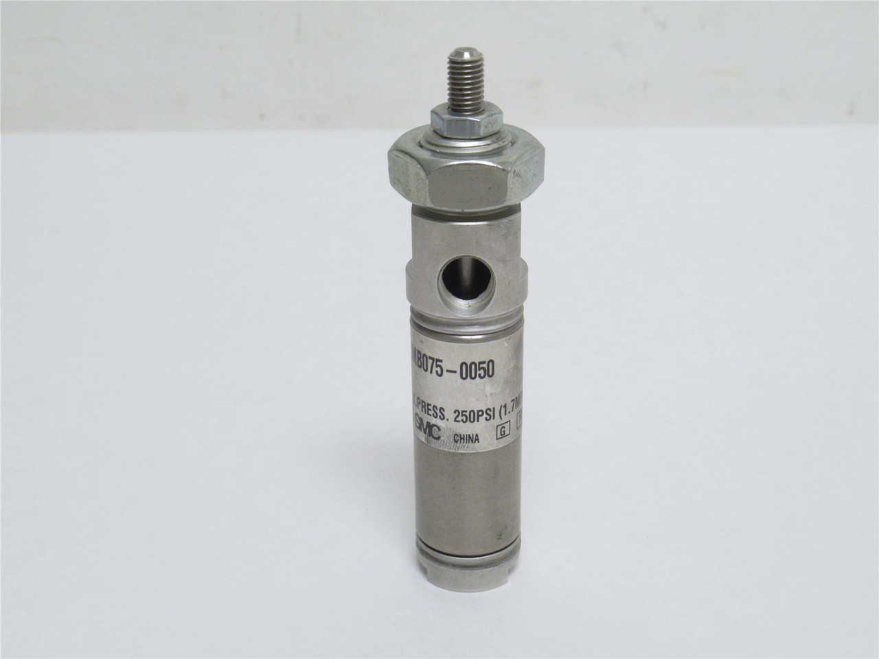 SMC NCMB075-0050; Air Cylinder 3/4"ID x 1/2" Stroke