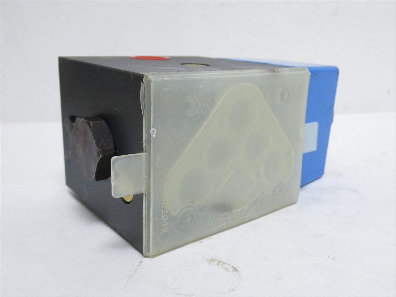 Eaton DG4S4-012A-B-60; Vickers Direction Control Valve 876249