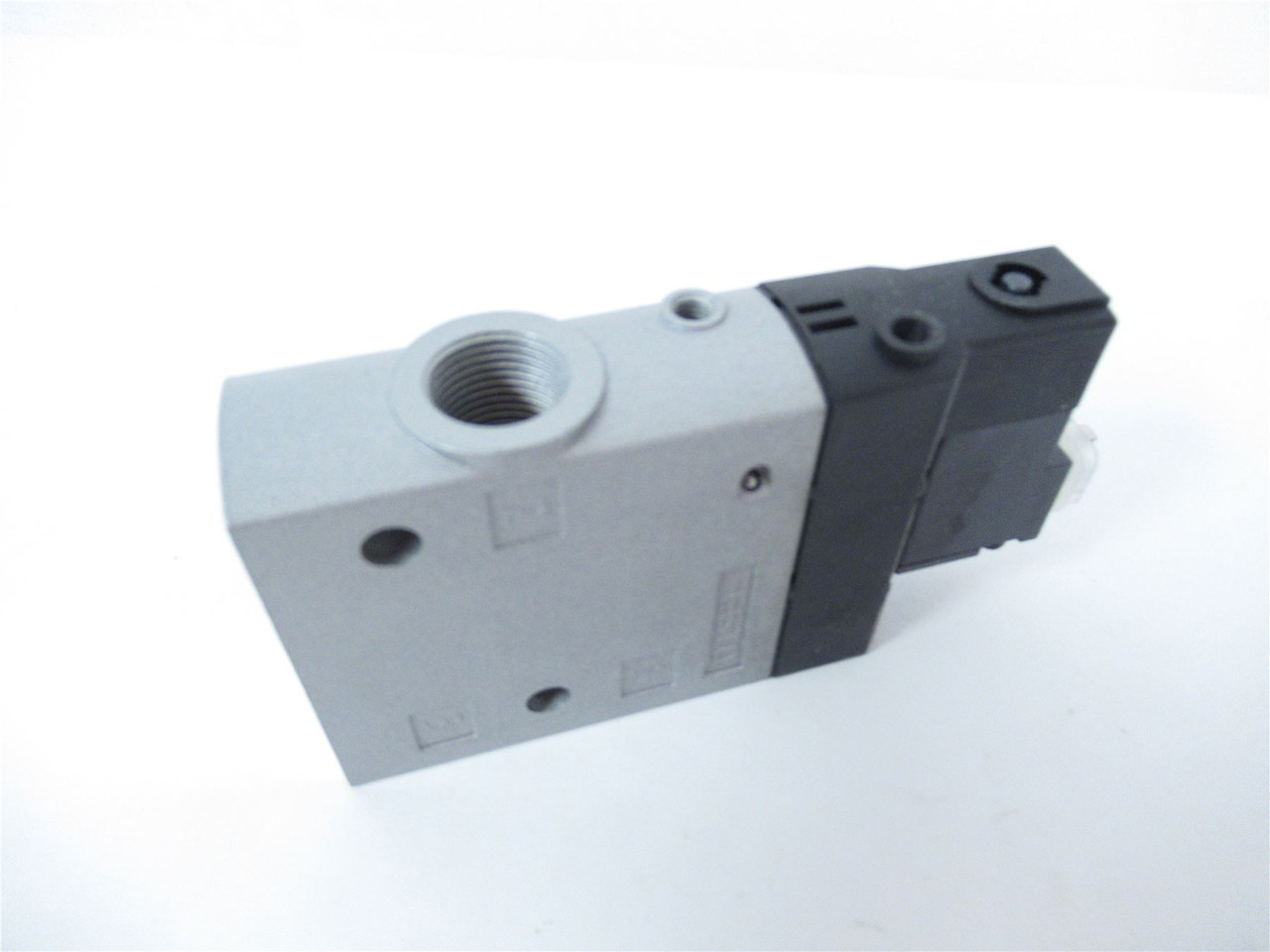 Festo CPE24-M1H-3GL-3/8; Valve 3/2NCair spr G3/8 24VDC 163165