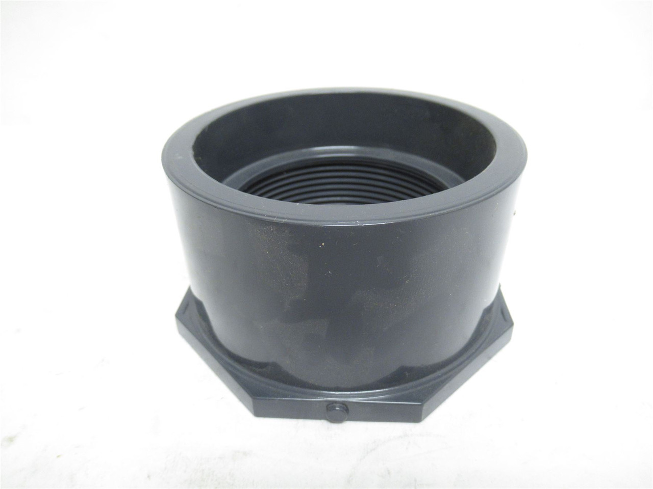 Charlotte 838-422; Reducing Bushing; 4NPT x 3NPS; Sch: 80 PVC