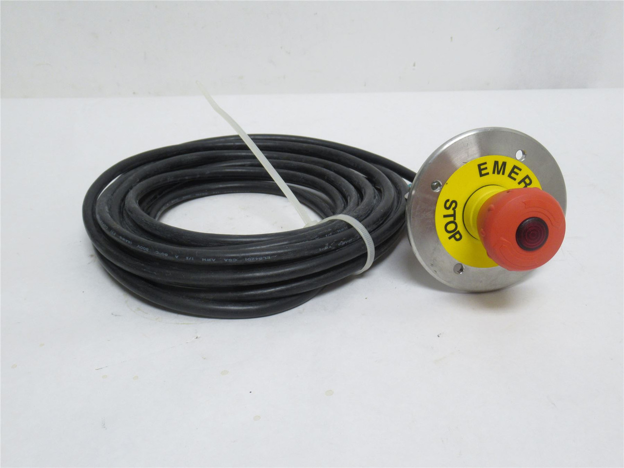 Allen-Bradley 440P-NX6; E-Stop Limit Switch Assy; 250VAC