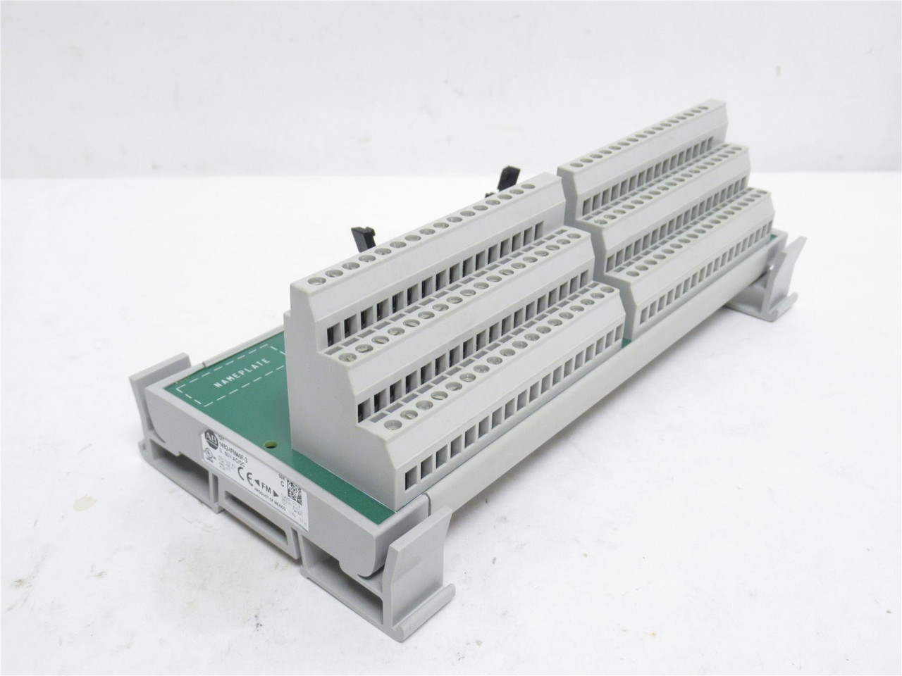 Allen-Bradley 1492-IFM40F-3; Digital IFM; 60VAC/DC; 3 Wire