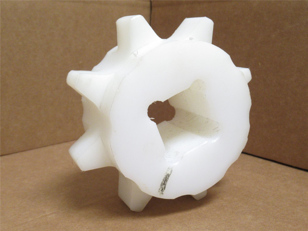 MFG- N82008CWEH-1-1/2 RD; Chain Knuckle Sprocket 8T; 1-1/2"ID