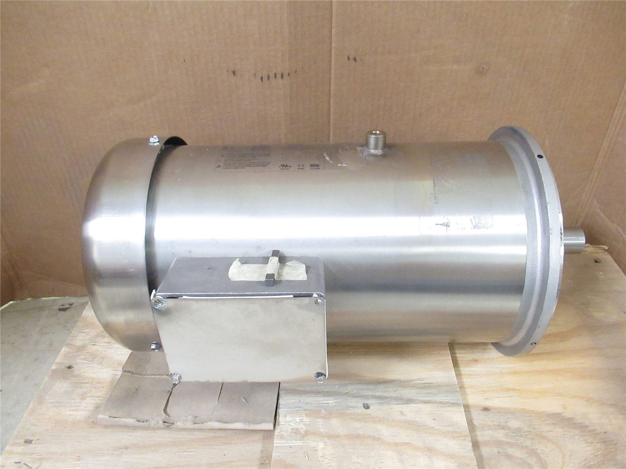 WEG H311007112; AC Motor SS 5HP 230/460VAC 1760RPM; 3PH