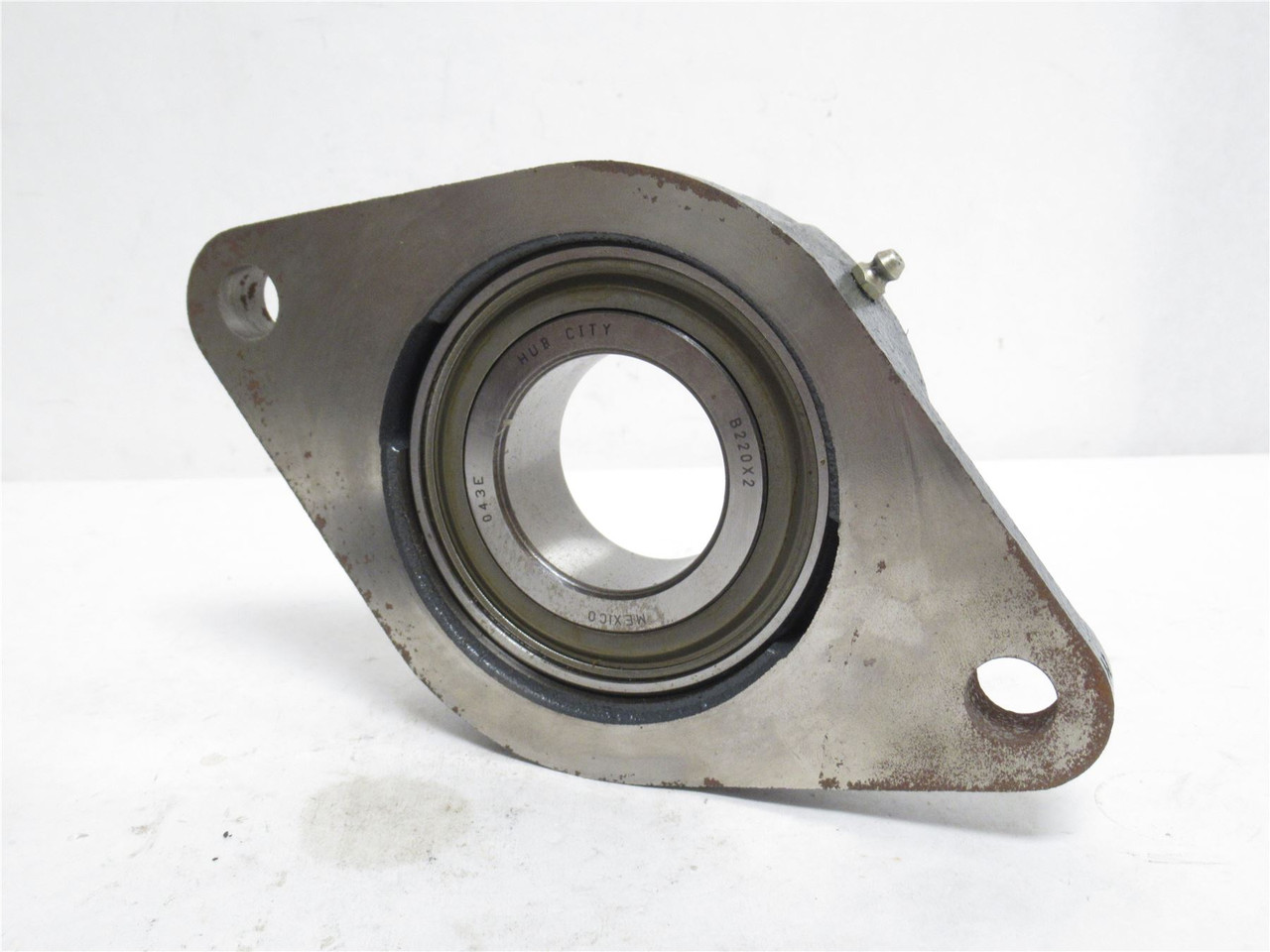 Hub City FB230X2; Flange Mount Bearing; 2"ID; 2-Bolt Mount