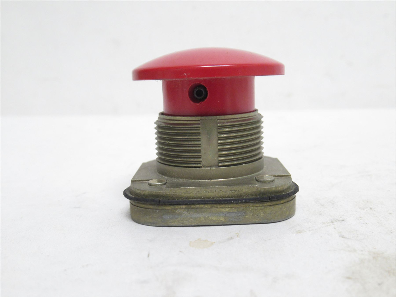 Allen-Bradley 800T-D6; Mushroom Head Push Button; 30mm; Red
