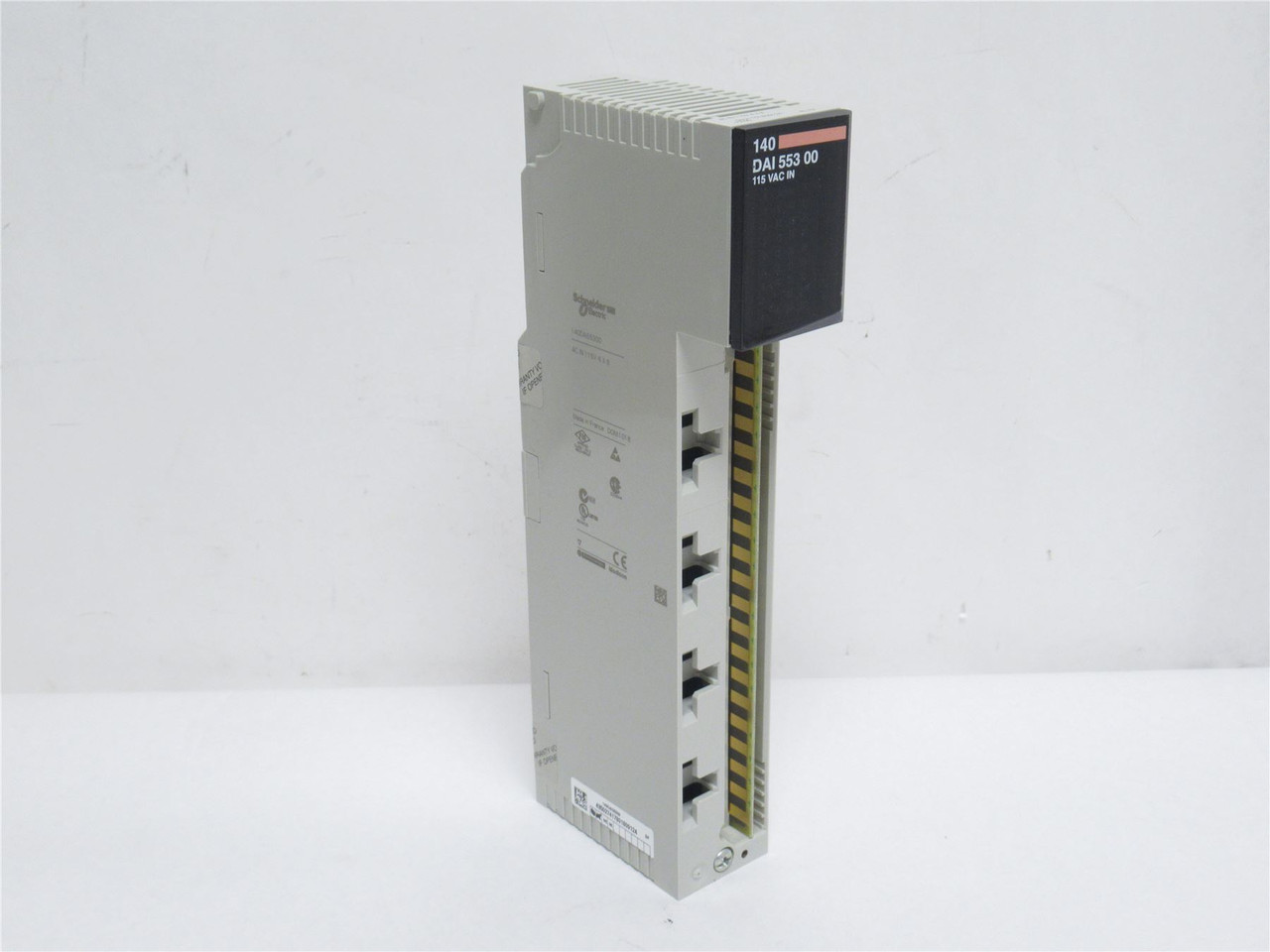 Schneider 140DAI55300; Discrete Input Module 115VAC; 32 Input