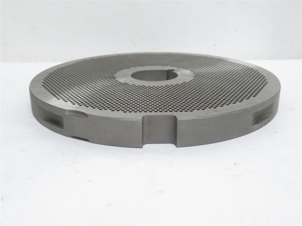 Weiler 106-1030; Premium Slip-In Plate; 11" x 1/8"; 3.2mm Hole