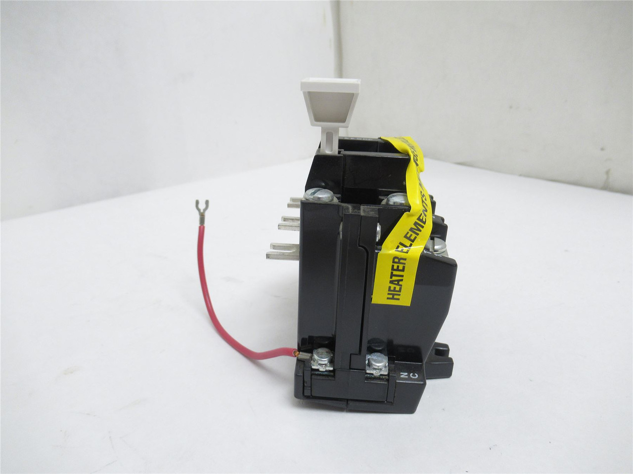 Allen-Bradley 592-EUTB; Overload Relay; 72vA; 600VAC; 3P