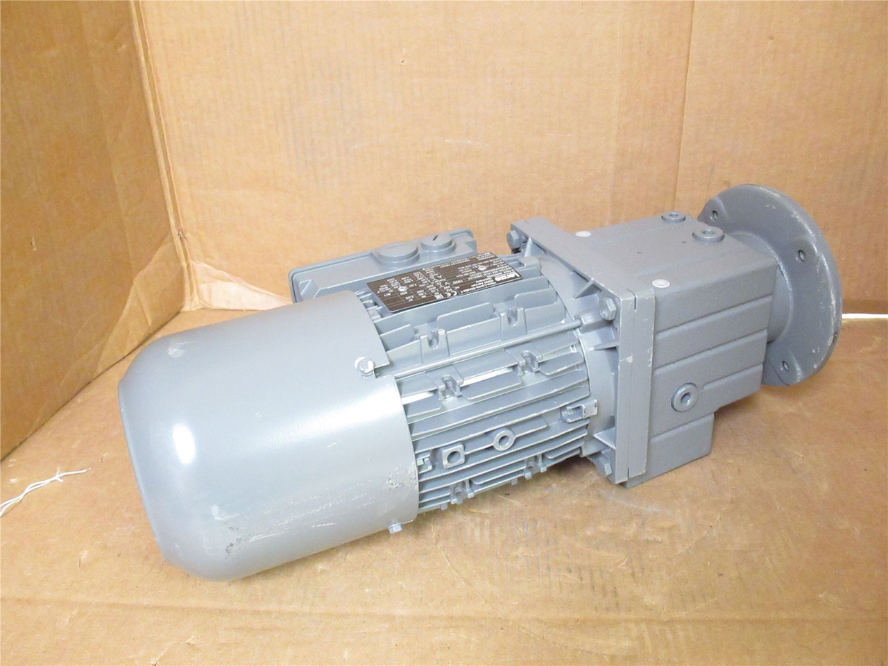 Lenze GST05-2M VCK 080C42; Helical Gear Motor W/Brake; 1.3kW