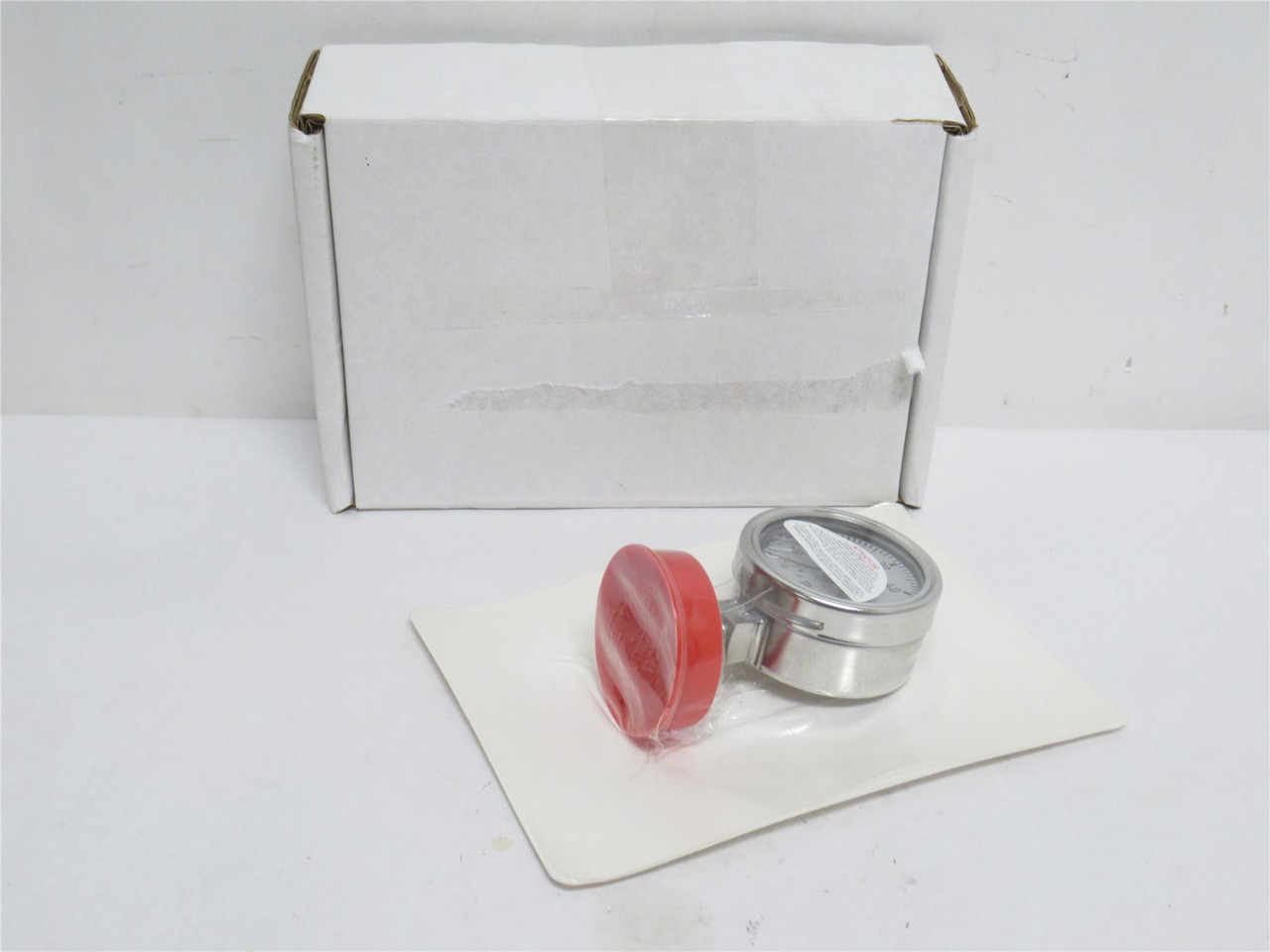 Wika 50219987; Sanitary Pressure Gauge SS; 0-60PSI; 2.5" Dial