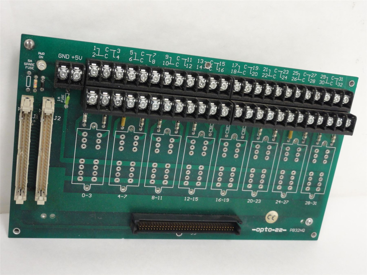 OPTO 22 PB32HQ; Quad Pak 8-module Rack