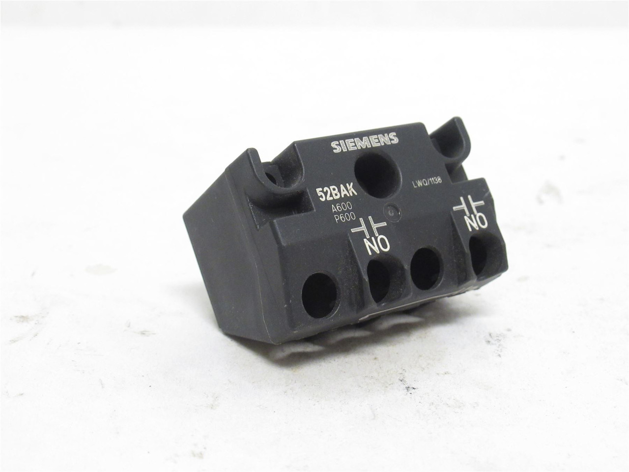Siemens 52BAK; Momentary Contact Block; 10A; 600VAC; 1-NO