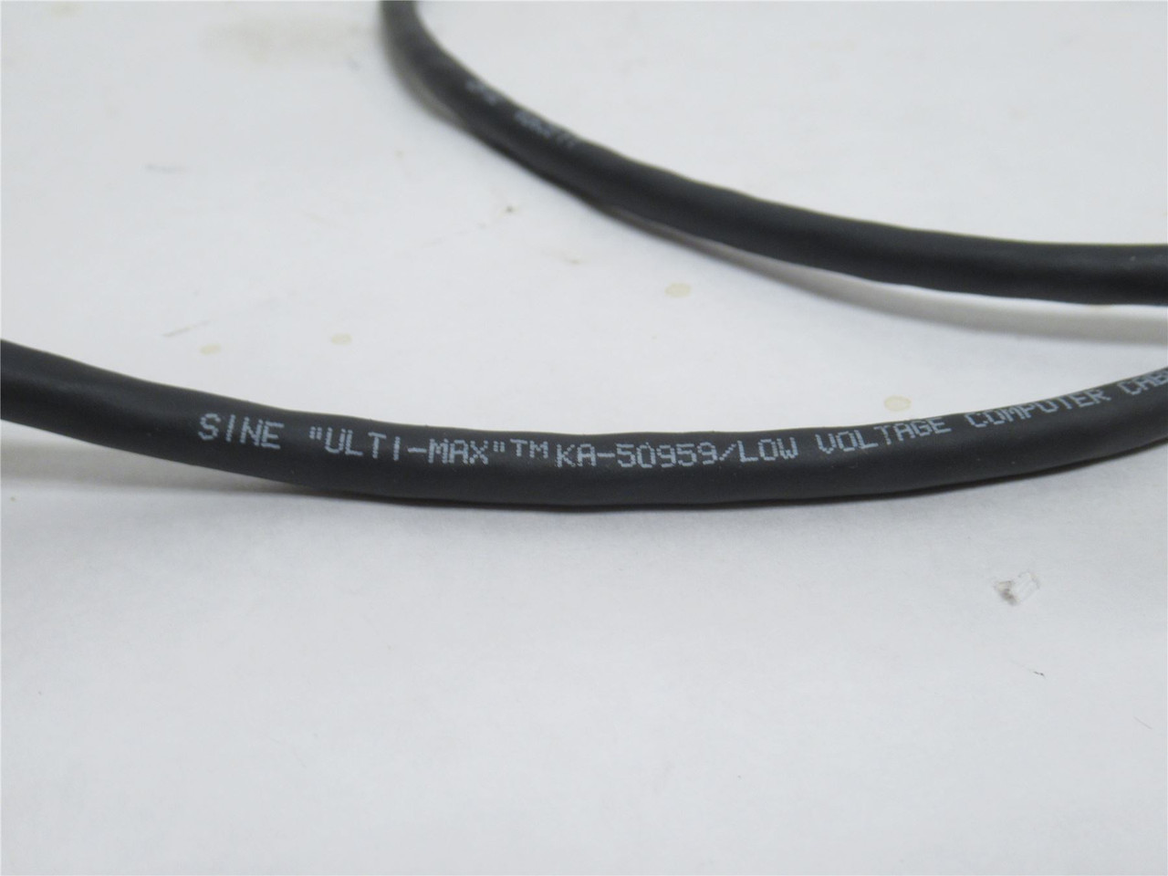 SINE 92180069; Ultimax Serial Cable KA-50959; 45Deg; 6' Long