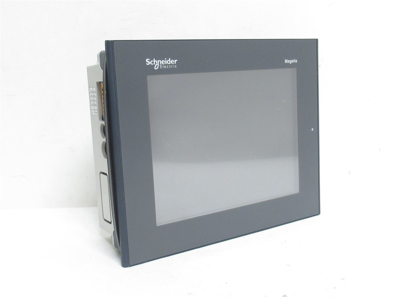 Schneider XBTGT4340; Color Touch Panel; 7.5"; 24VDC; 0.9A