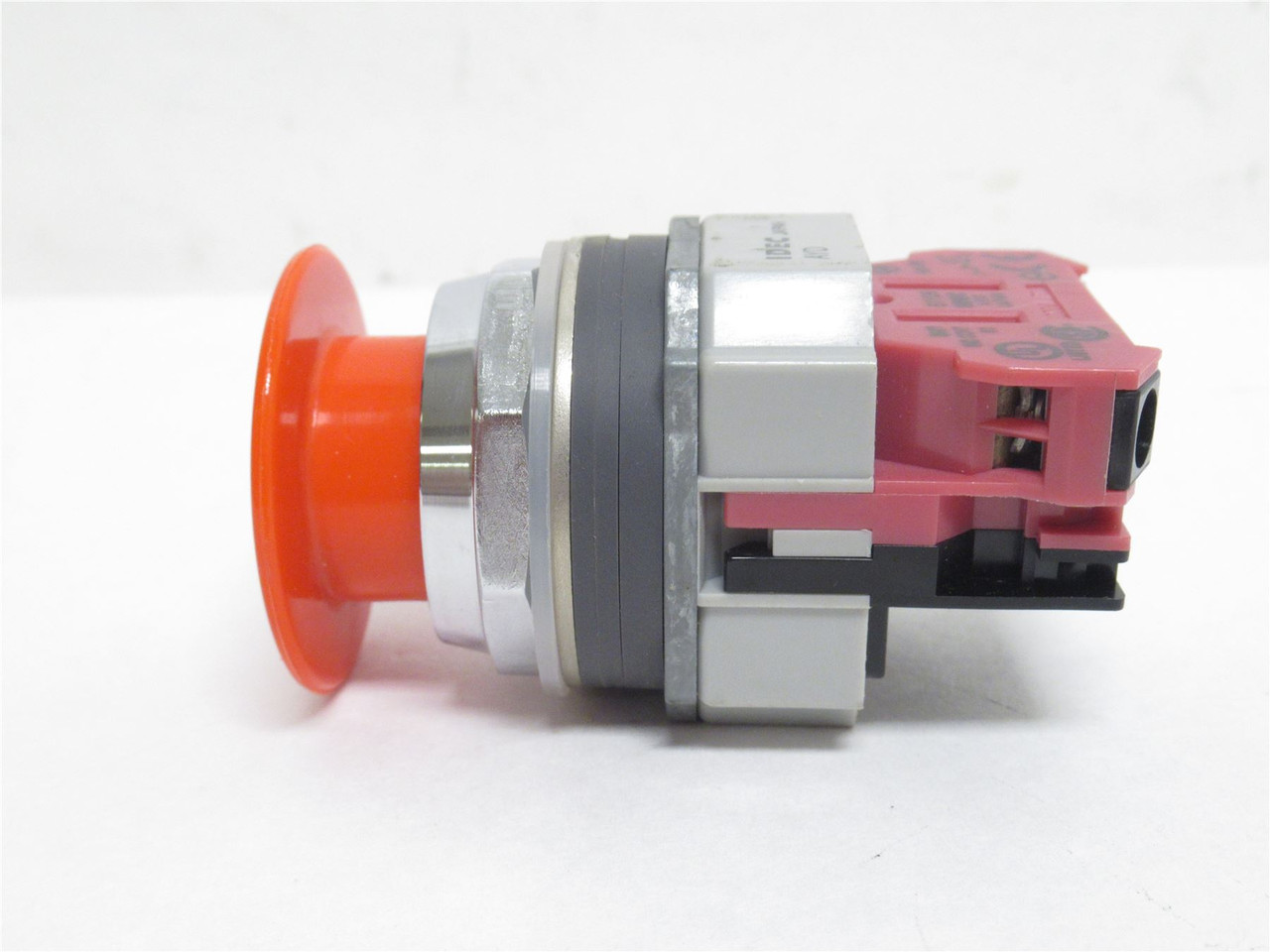 Ross Industries 9093610; Push/Pull Power Switch; 1-NC