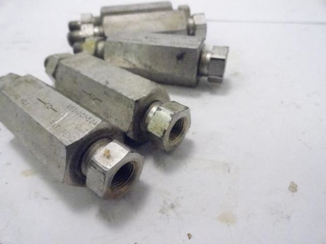 Lubriquip 463-001-524; LOT-5 Check Valves; 1/5"-18 NPT SS
