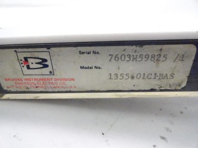 Brooks 1355-01C1BAS; Flow Meter 0-11; 10 S.C.F.H Argon