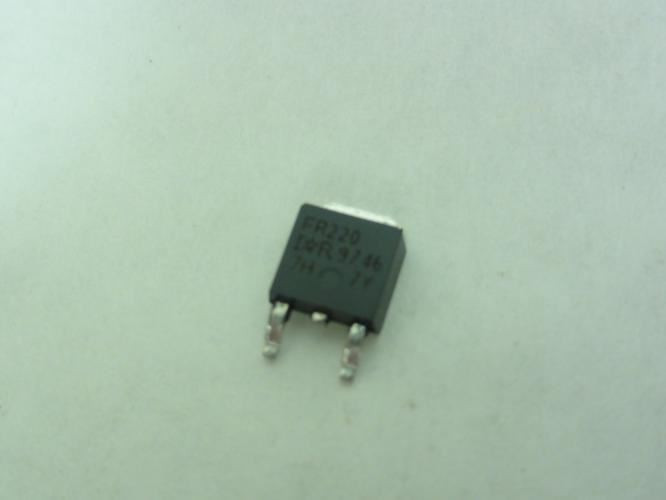 IR IRFR220; Lot-25 Power Mosfets; 42 Watts; 200V