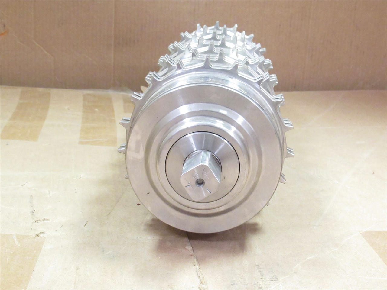 VanderGraaf TM127A30-410NB; Drum Motor 17"W 1HP 480V 38ft/min; 3PH