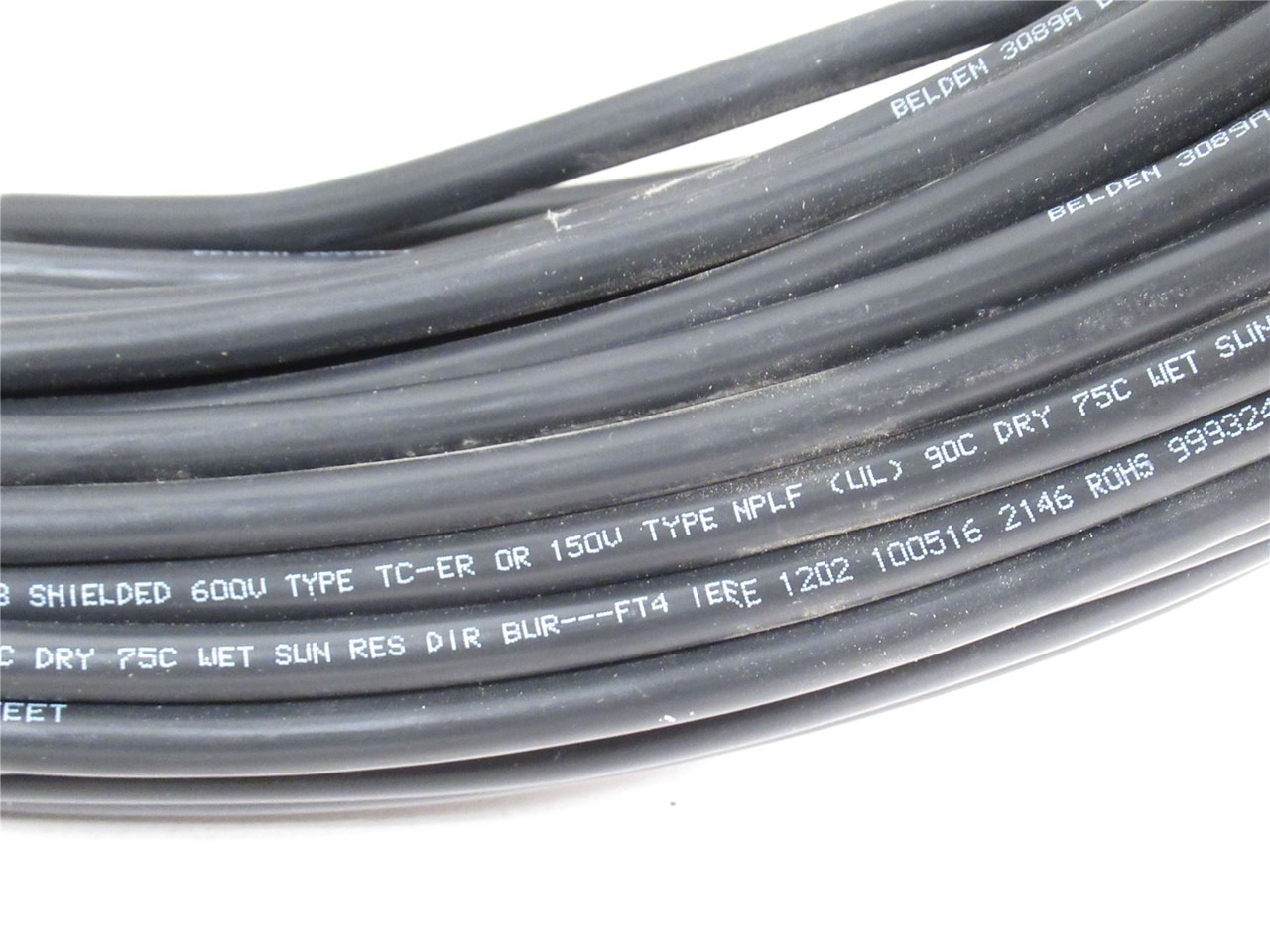 Belden 3089A; Roll-219"; Shielded Tray Cable 600V; 3-Conductor