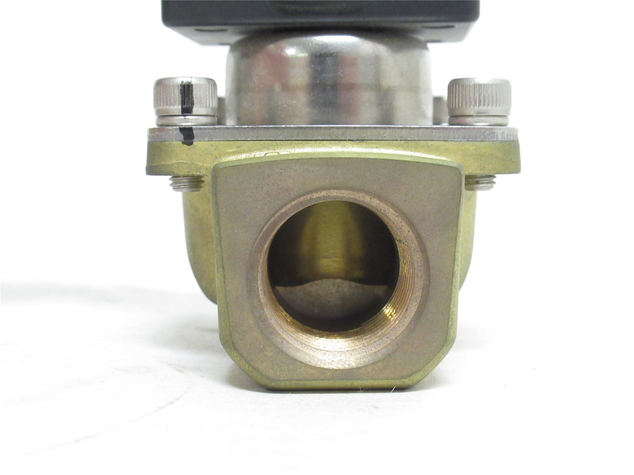 SMC VXS2240S-04N-3TR1; Steam Valve; 1/2NPT; 1.0MPa; 110/120VAC