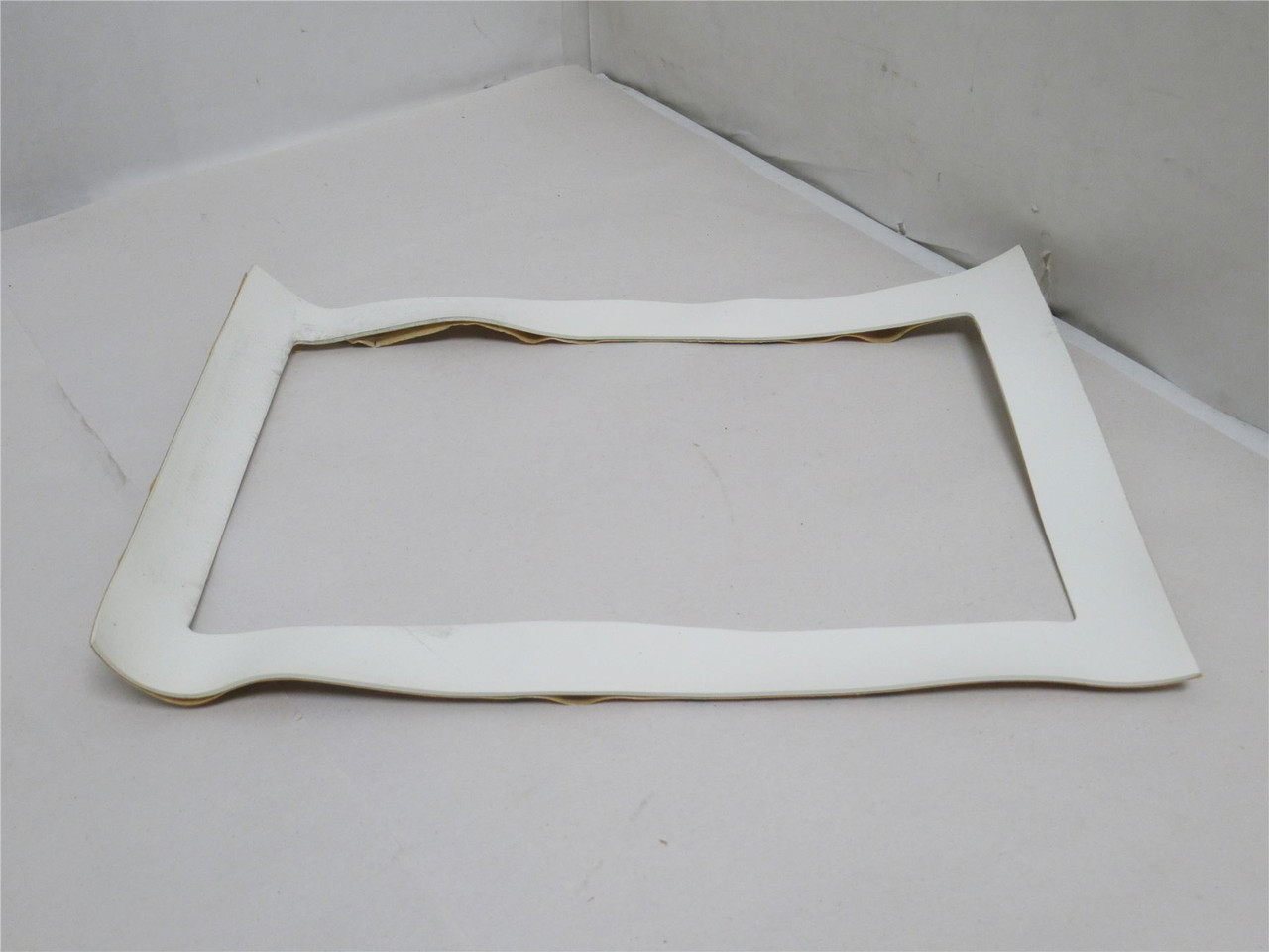 Avery-Weigh 49352-0043; Weight Indicator Flush Mounting Kit