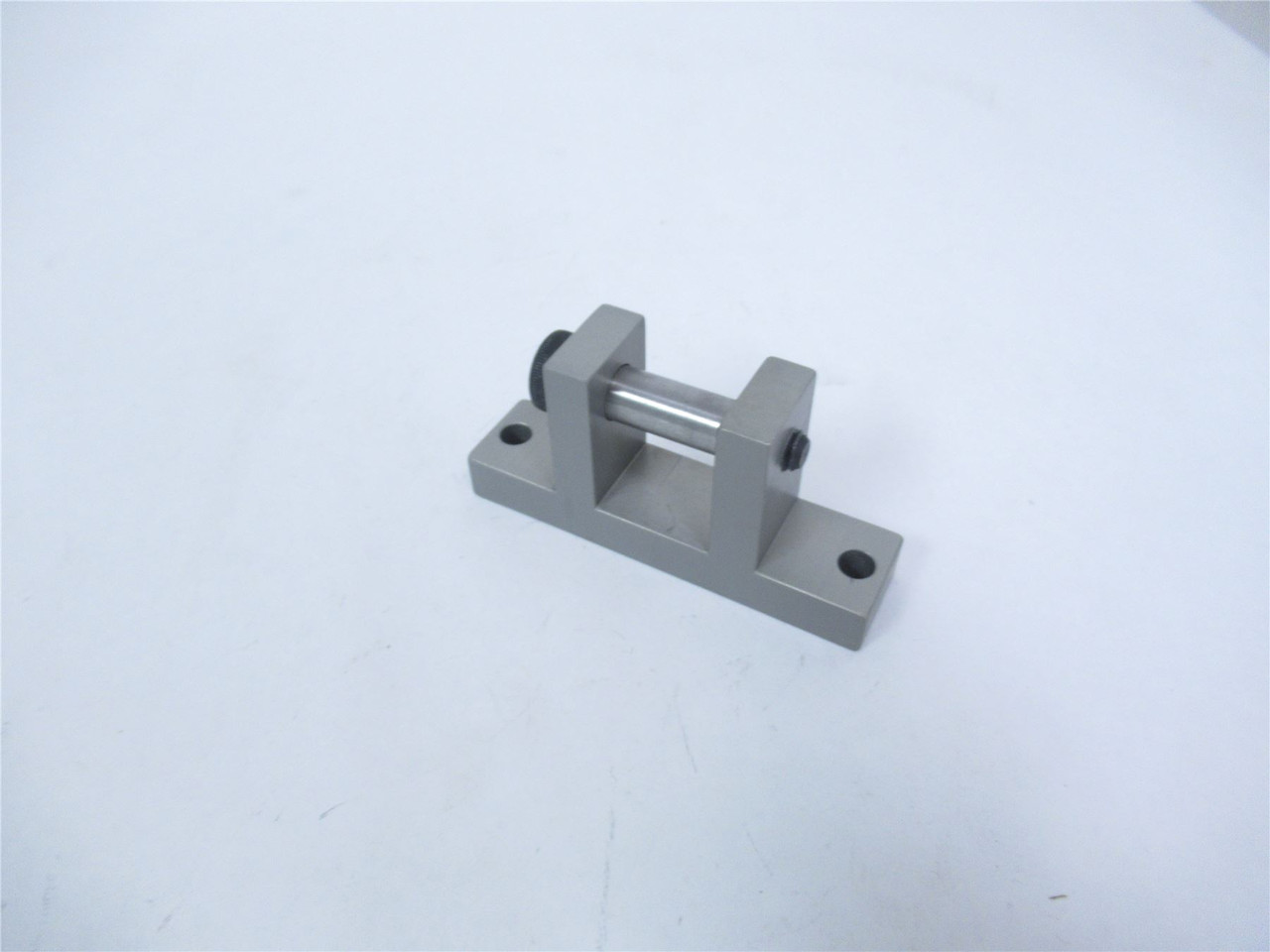 Robert Reiser VA4; Bracket; Support