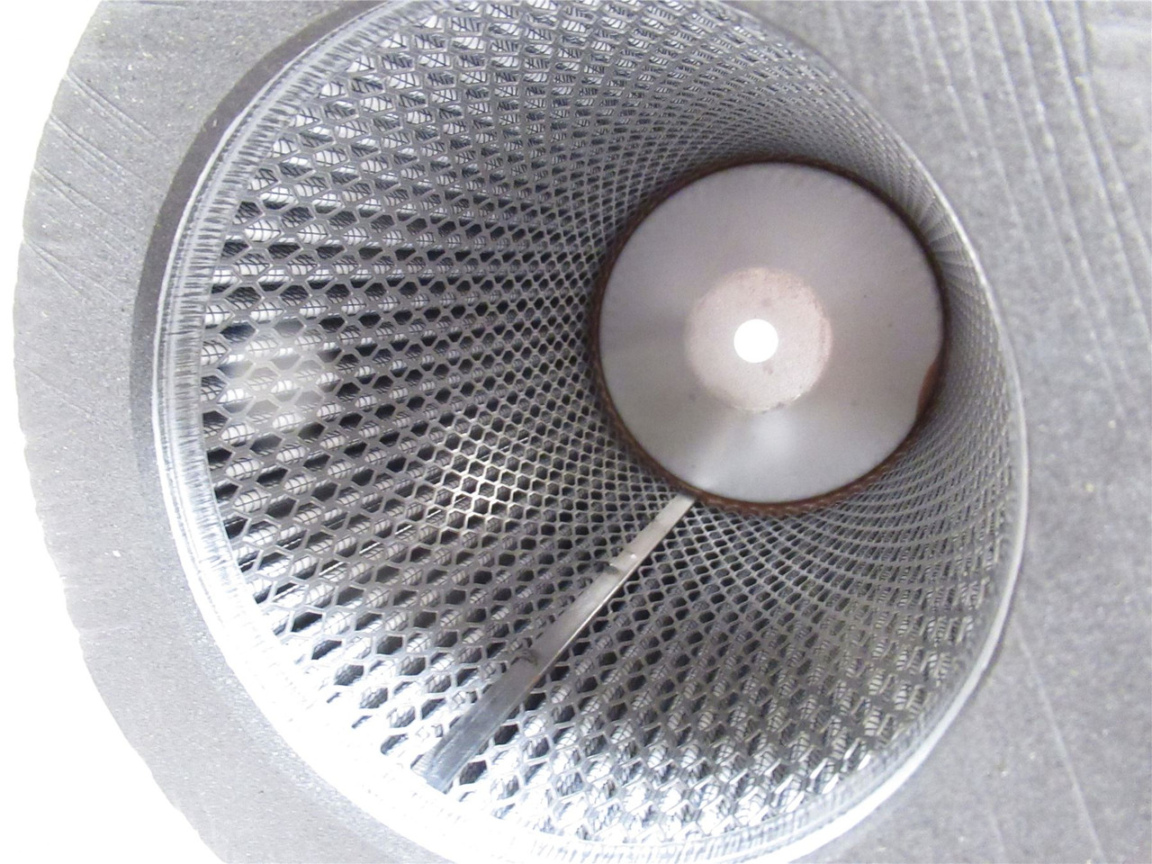 Marlen M735263; Canister Filter 4-1/2"ID x 7-3/4"OD x 8-1/2" W