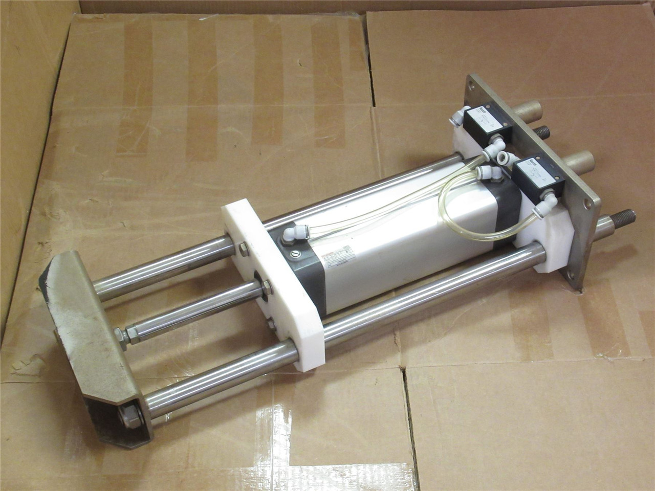 Rexroth R480059532-ASSY; Air Cylinder Assy; 80mmID x 200mm Stk