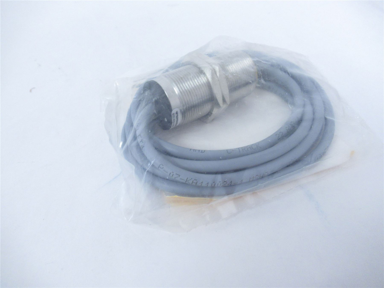 Turck B115-M30-VN4X; Proximity Sensor 30mm Dia 15mm Range