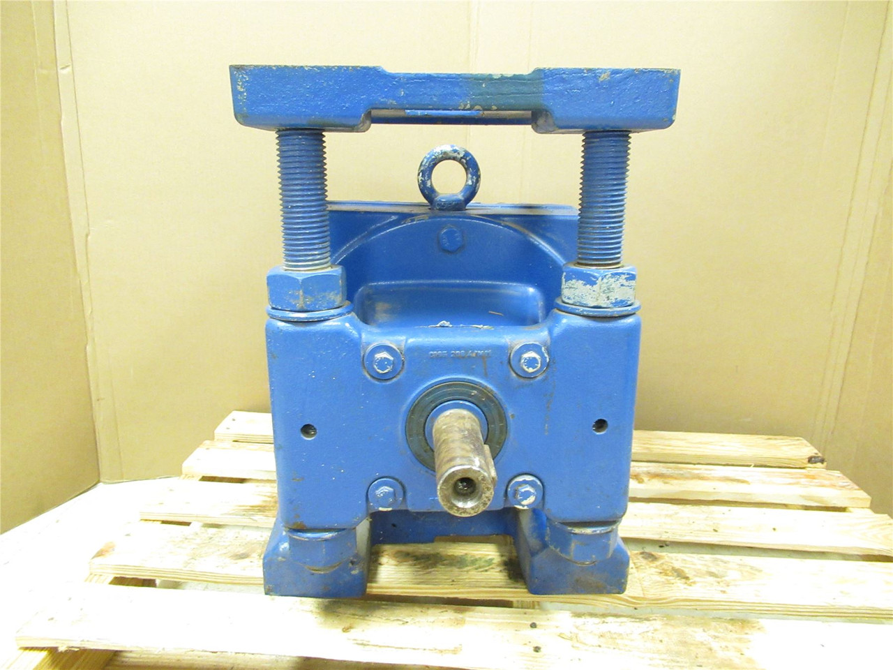 SEW 8502283590404000_; Gear Reducer; 24.9:1 Ratio