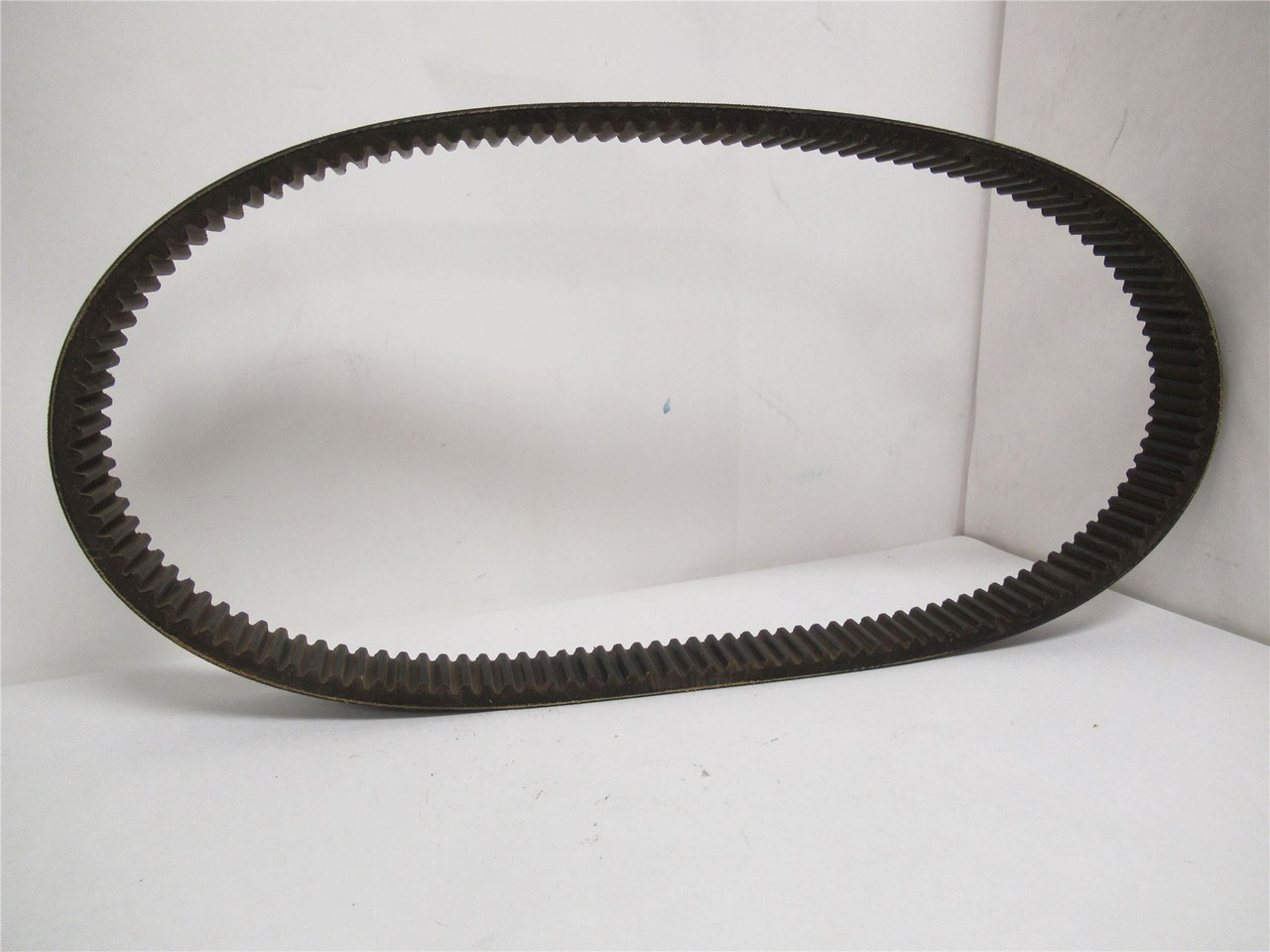 Goodyear 2926V606; Variable Speed Belt; 60.6" Long; 1-13/16" W