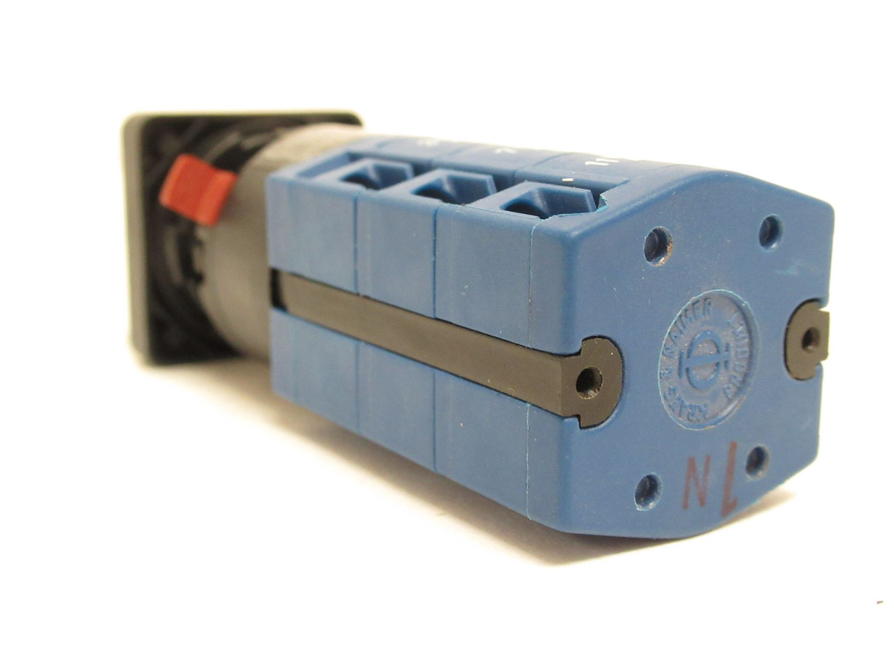 KRAUS & NAIMER VDE0660; Rotary Switch; 4-Pos; 277V; 3Ph