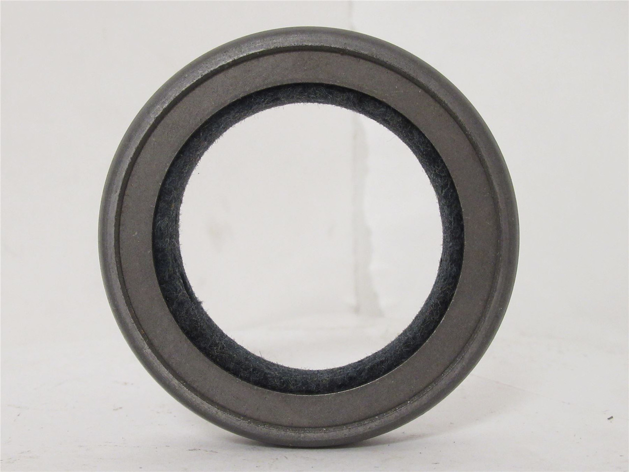 National 290154; Box-2 Oil Seals; 2.500"OD; 0.400"W
