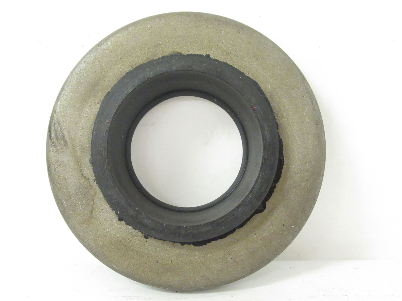 National 1014; Box-2 Oil Seals; 2.815"OD; 0.636"W