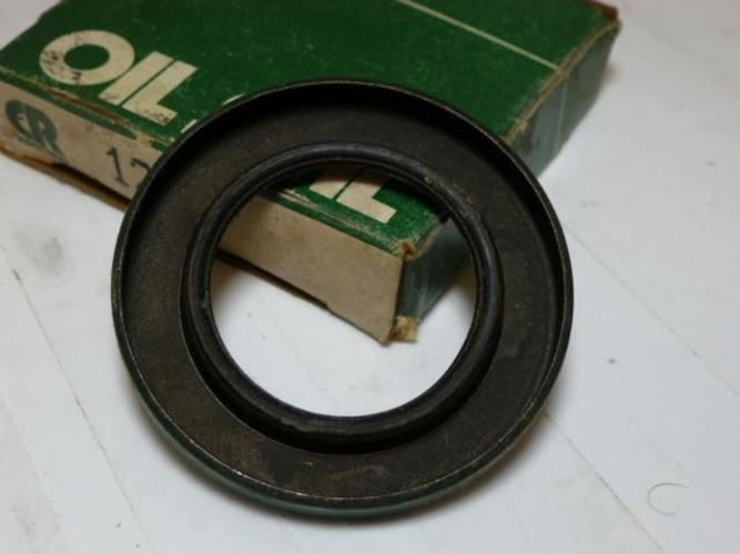 CR Oil Seals 12427; Oil Seal 1-1/4'' ID