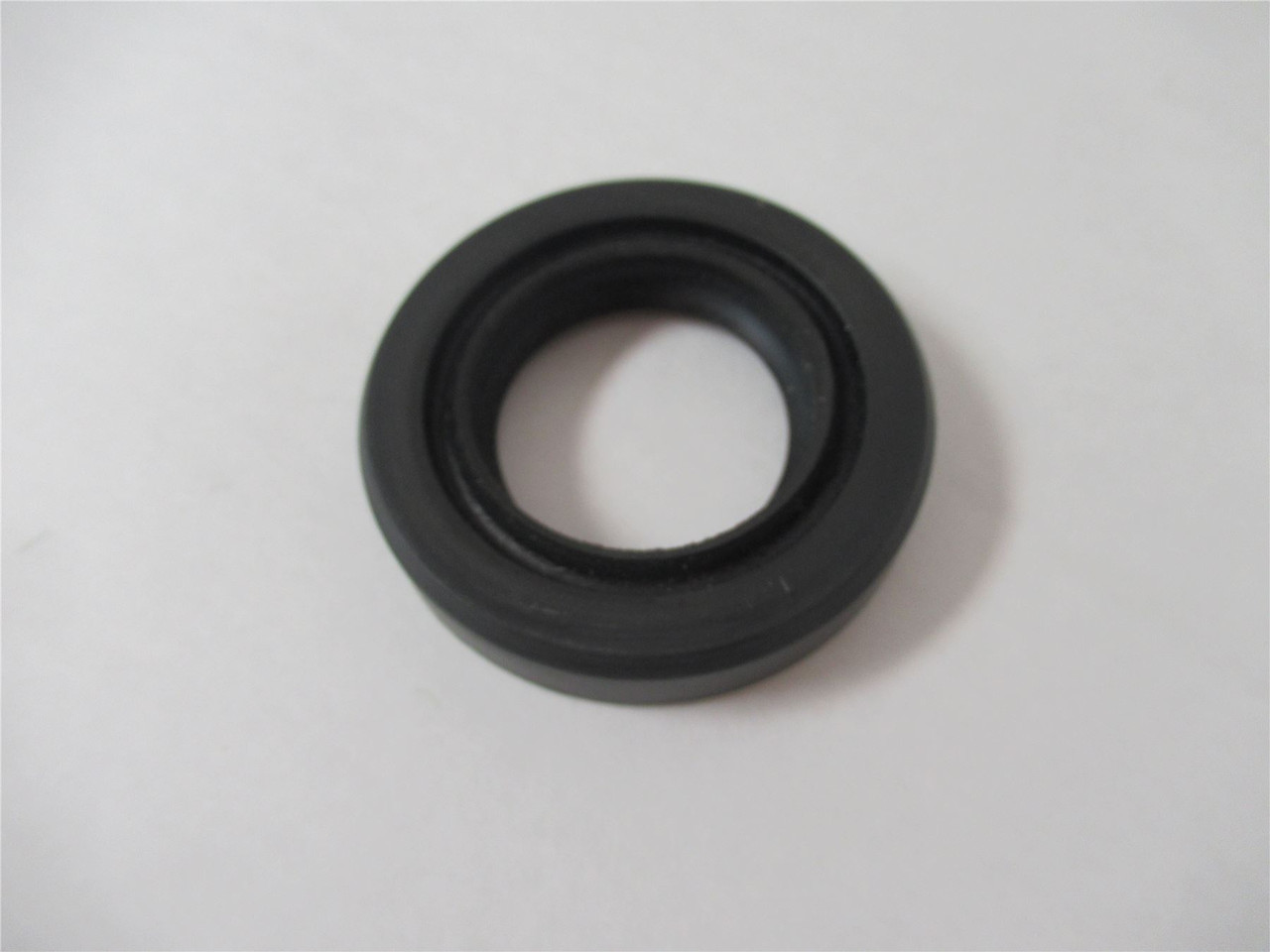 Parker Clipper 14618HIL5; Oil Seal 1.5" ID  Dual Lip w/Spring