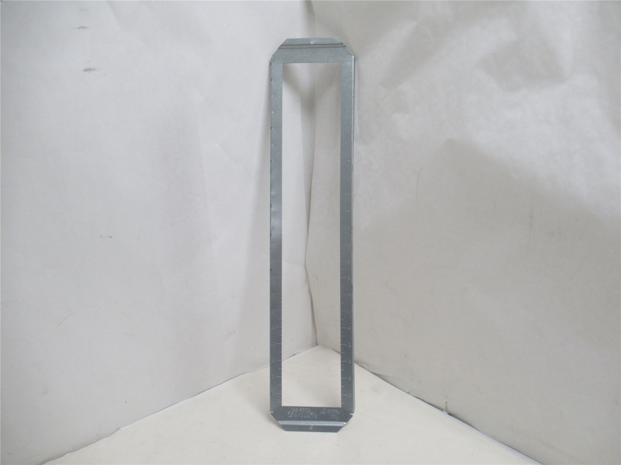 T&B SB024; Box-25; Between Stud Bracket; 16" Spacing