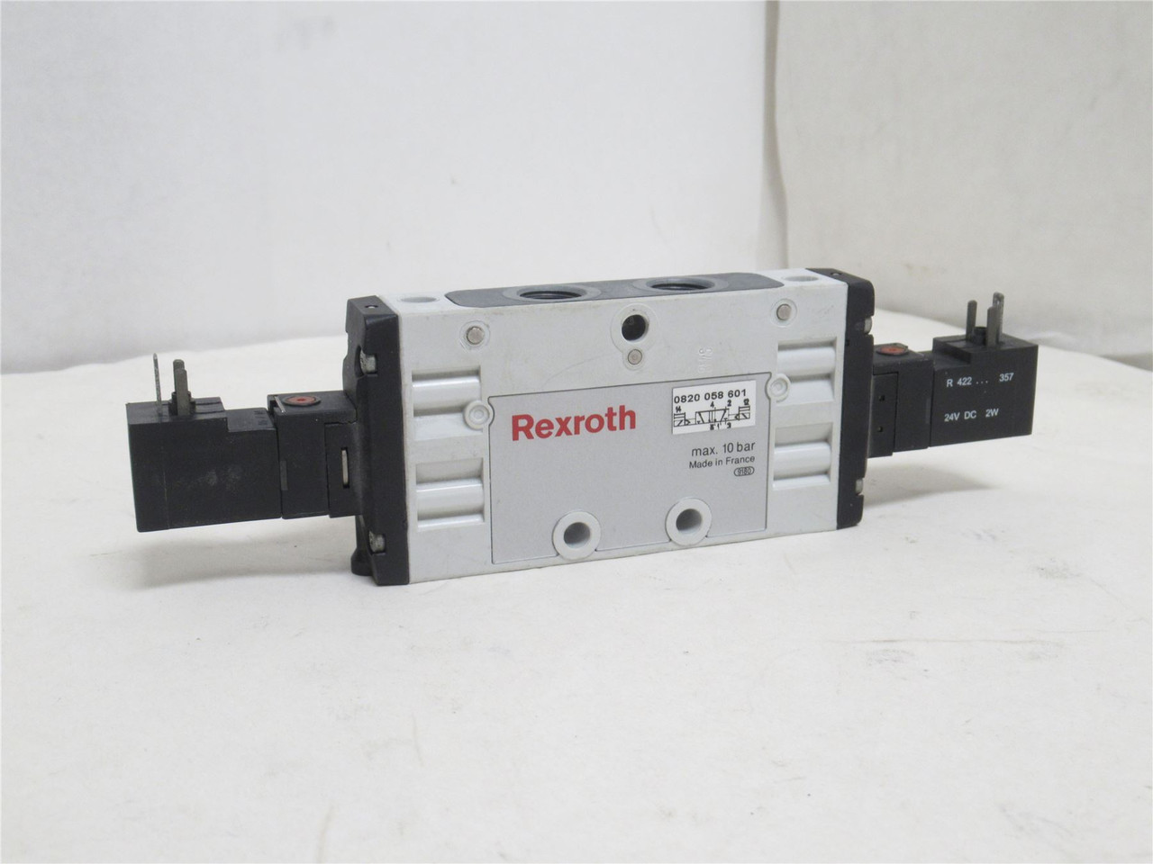 Rexroth 0820-058-601; Directional Valve; 10BAR; 24VDC