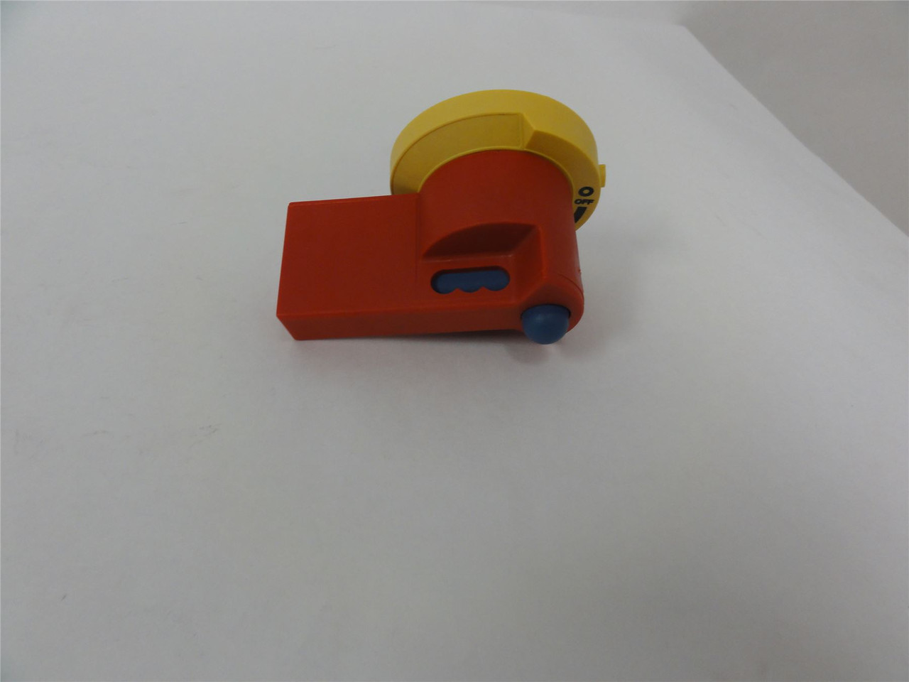 Eaton CPYW6; Rotary Disconnect On/Off Shaft Handle