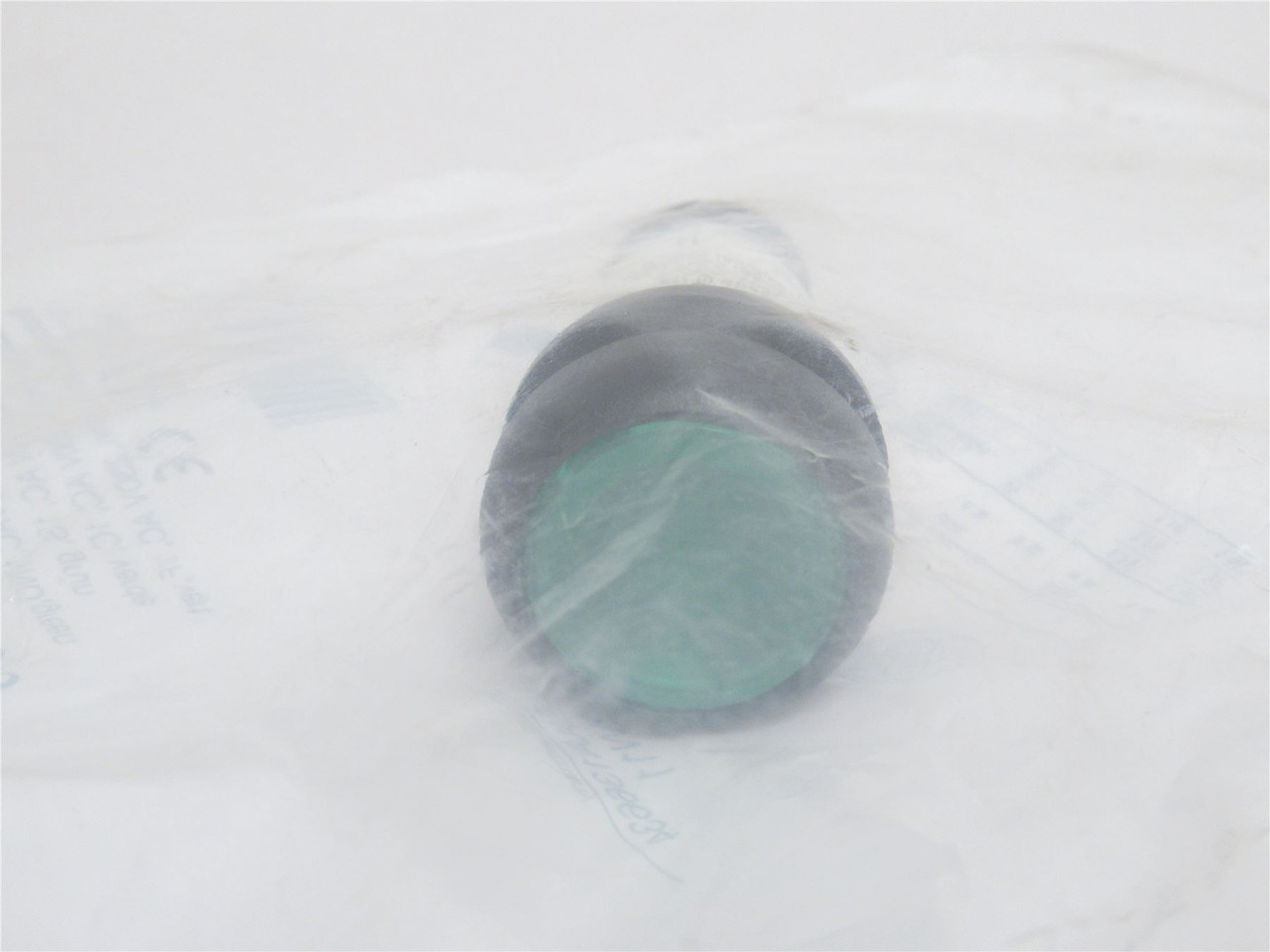 Eaton C22S-DL-G-K10-230; Illuminated Push-Button; Green; 230V