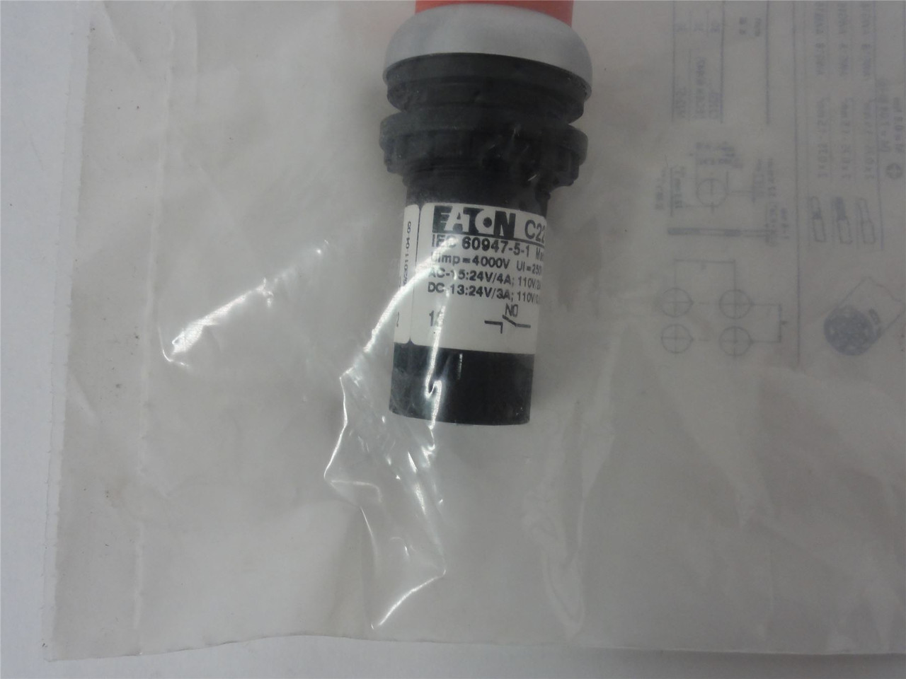 Eaton C22-DH-R-K11; Non Illuminated Pushbutton; 22.5 mm