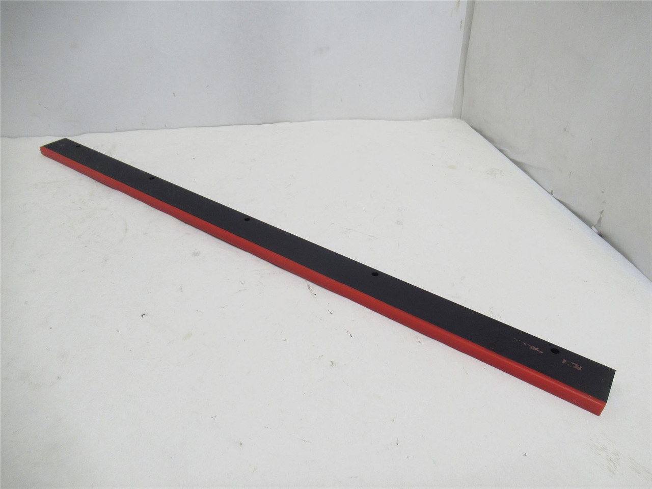 MFG- 3480086; Solid Knife Guide; 24" Long x 1-5/16" Wide