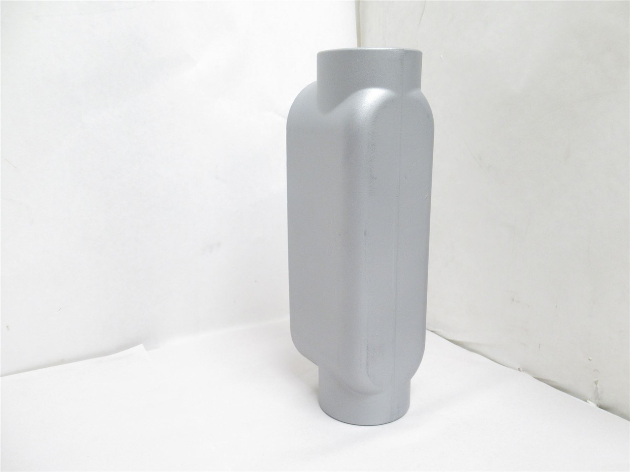 Appleton C200-A; Aluminum Conduit Body Form 85; Size: 2"