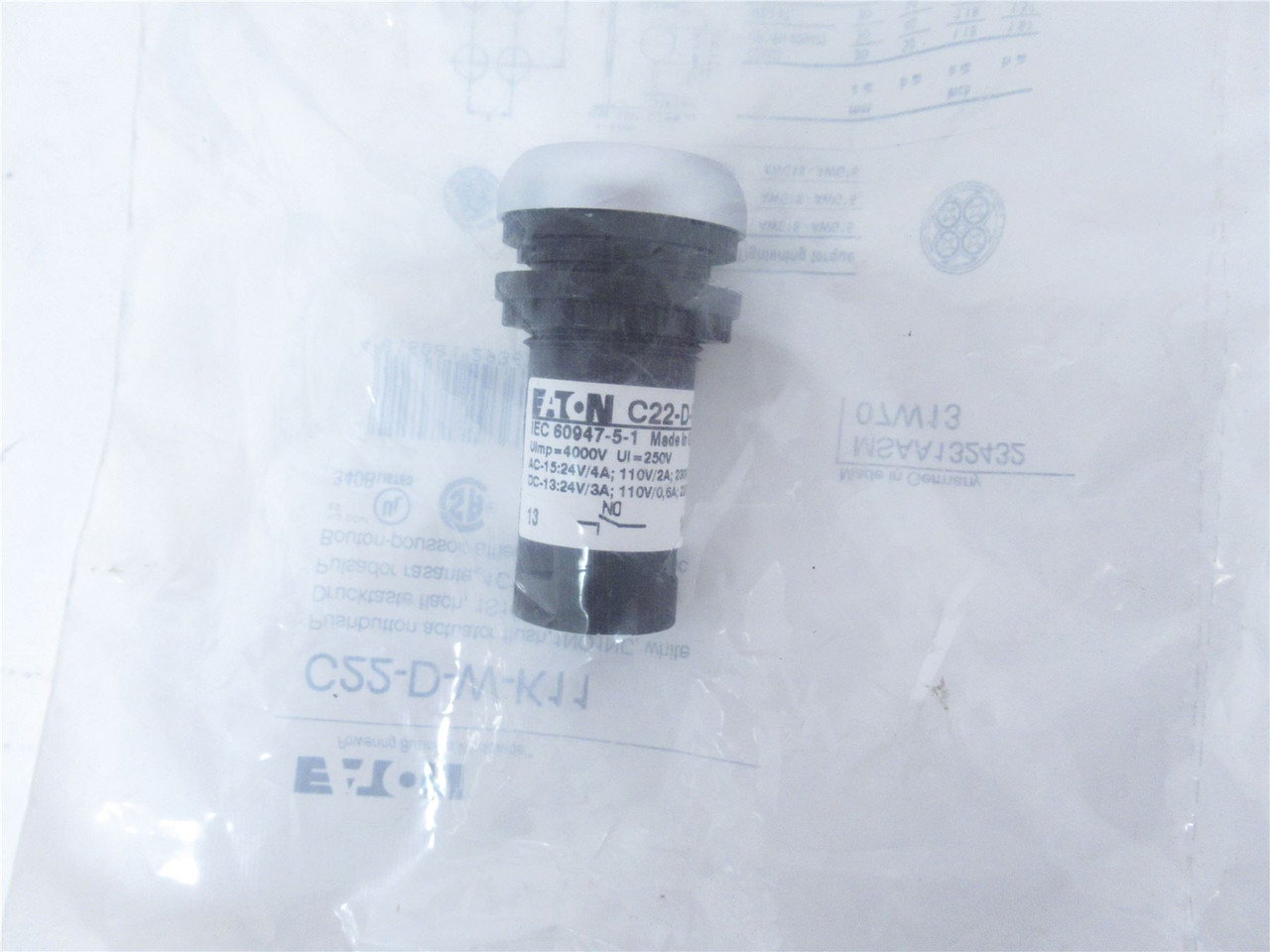 Eaton C22-D-W-K11; Pushbutton - Non Illuminated; Momentary