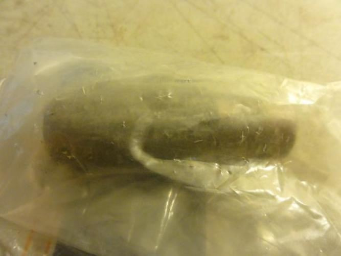 LPM 000 758-1105; Axle