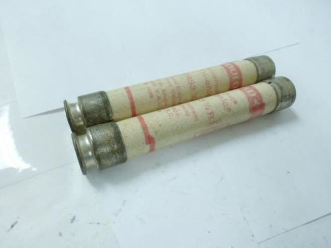 Shawmut TRS31/2R; LOT-2 Fuse; 3-1/2 Amp; 600V