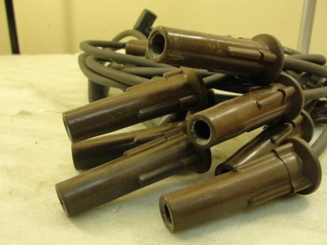 Standard 7852; Spark Plug Wire Set 7mm Silicone