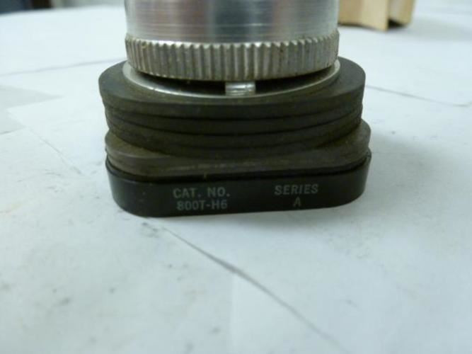 Allen-Bradley 800T-H6A; Selector switch; two posiition